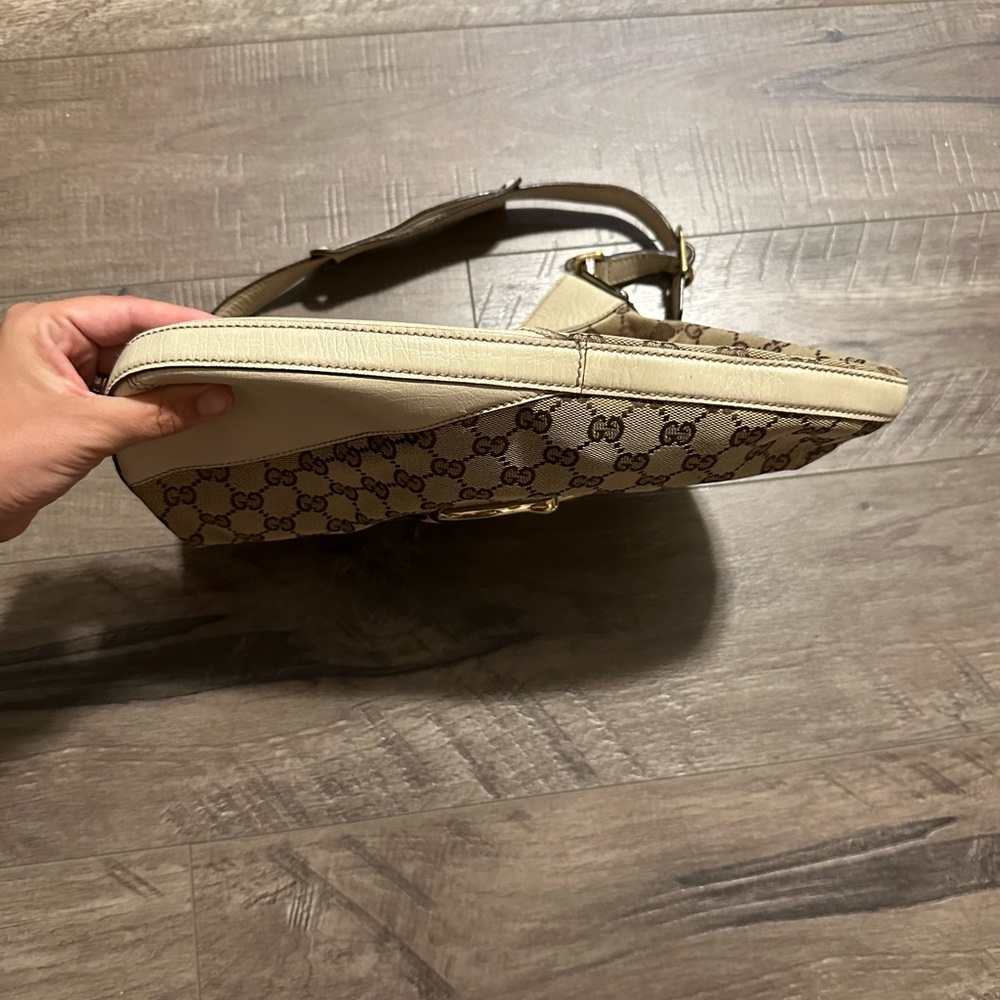 Gucci Brown GG Canvas Hasler Shoulder Bag White Beige Cream - Picture 5 of 9